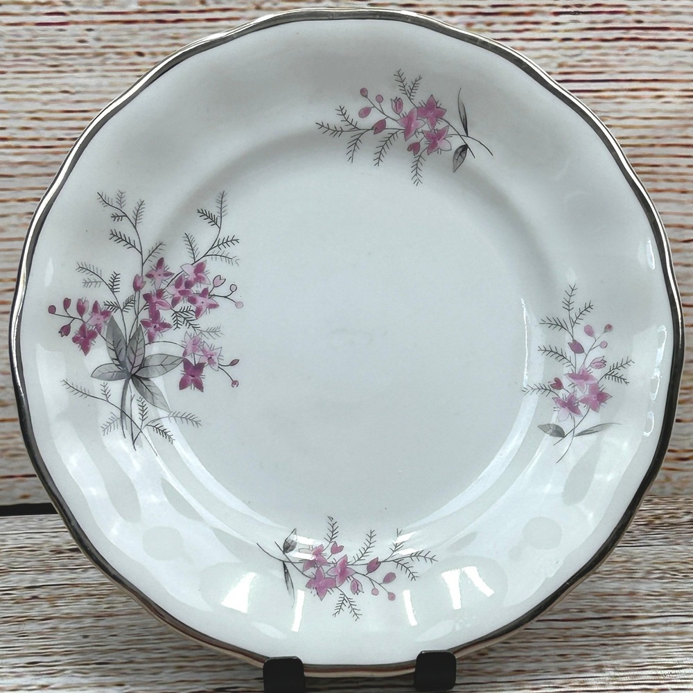 Favolina Karolina Jarolina Porcelain Salad Plate 3879 Floral Silver Scalloped‎ 2
